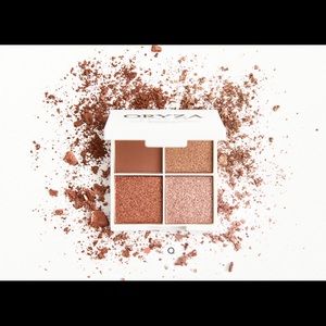 Beauty Nude Shimmer & Contour Eyeshadow